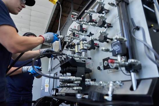 Industrial maintenance services